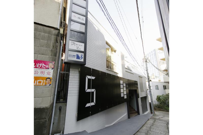 商業ビルリノベーション（新宿区）の画像